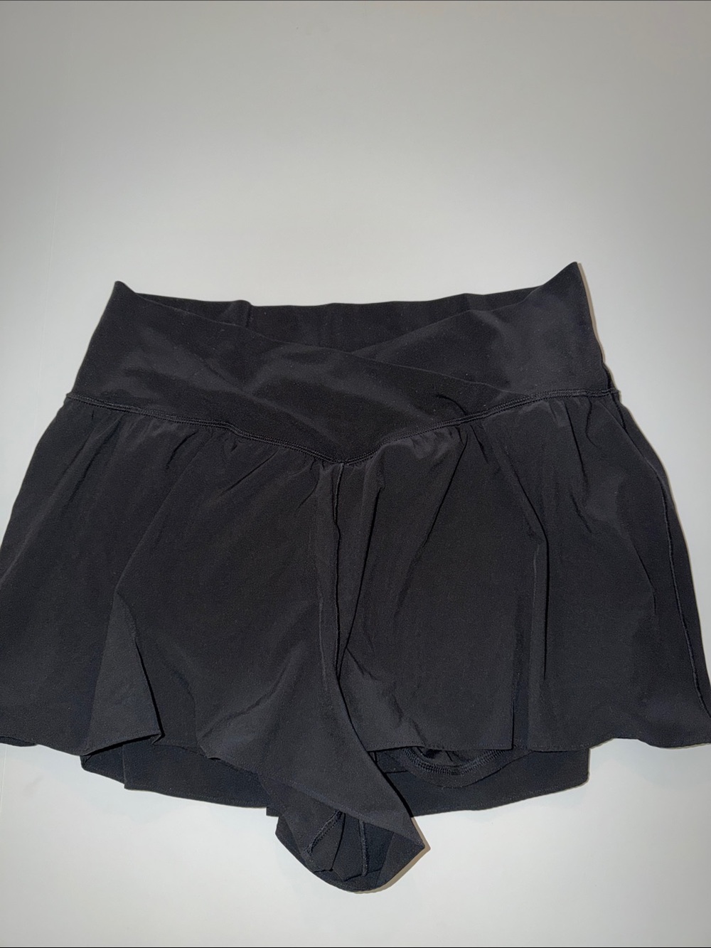 OFFLINE By Aerie Real Me Crossover
Flowy Short